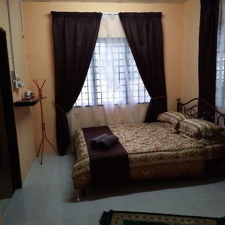 De La Homestay Алор Сетар Екстериор снимка