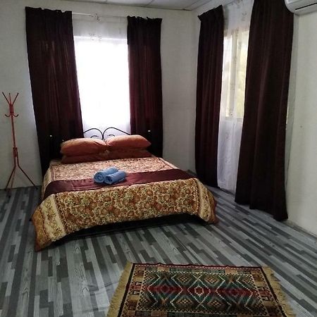 De La Homestay Алор Сетар Екстериор снимка